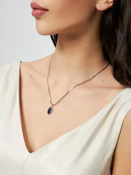 Цепочка с кулоном