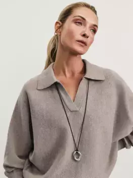 Джемпер из вискозы с отложным воротником