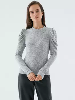 Джемпер с бусинами