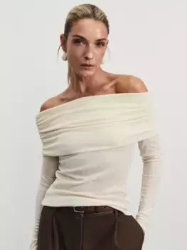 Джемпер с открытыми плечами