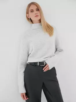 Джемпер с широкими манжетами