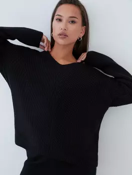 Джемпер с V-образным вырезом