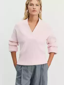 Джемпер с V-образным вырезом