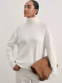 Джемпер с высокой горловиной