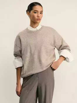 Джемпер свободного кроя с круглым вырезом