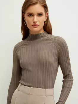 Джемпер в рубчик