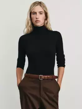 Джемпер в рубчик с воротником стойкой