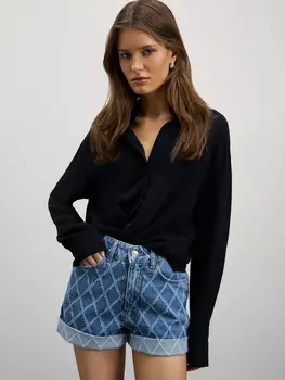 Джинсовые шорты с узором ромбы