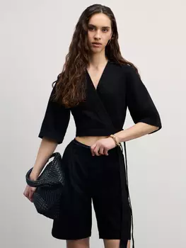 Джинсовые шорты со складками