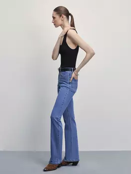 Джинсы bootcut со средней посадкой