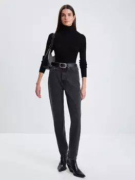 Джинсы mom fit