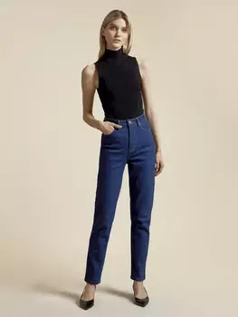 Джинсы mom fit