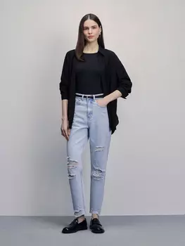 Джинсы mom fit с разрывами
