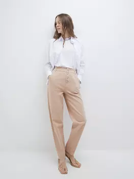 Джинсы на пуговицах