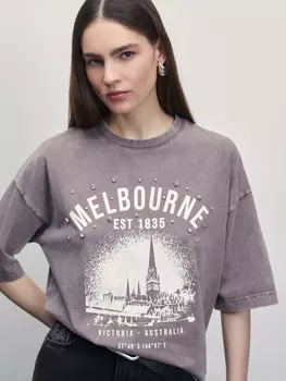 Футболка garment dye со стразами