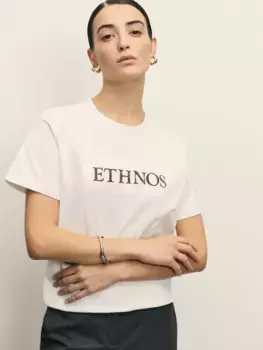 Футболка оверсайз с вышивкой