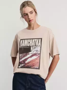 Футболка с эффектом стирки с принтом