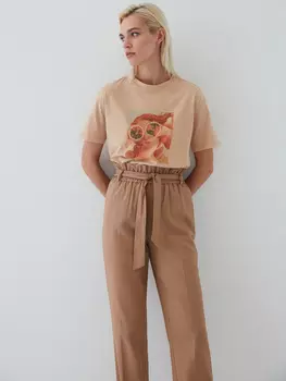 Футболка с аппликацией