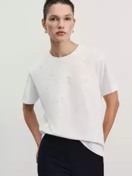 Футболка с бантиками из бусин