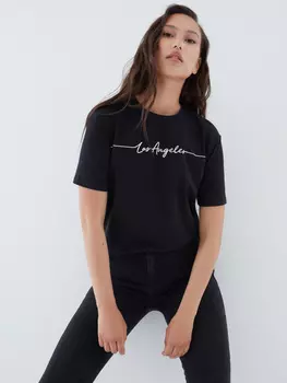 Футболка с надписью