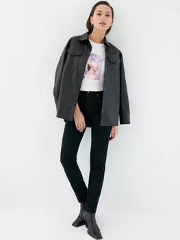 Футболка с отворотами