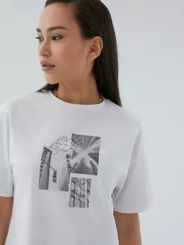 Футболка с принтом