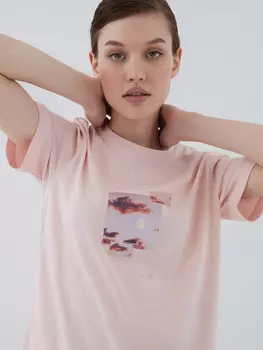 Футболка с принтом