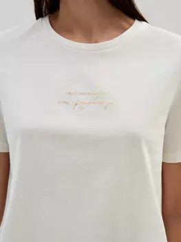 Футболка с принтом