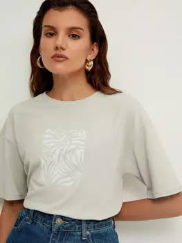 Футболка с принтом