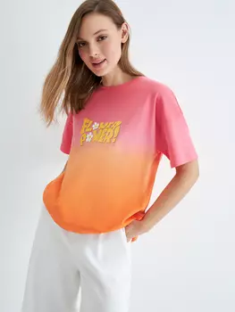 Футболка с принтом