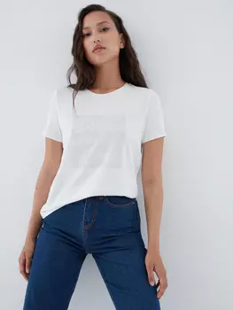 Футболка с принтом из страз