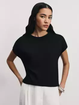 Футболка со спущенным плечом из хлопка