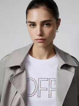 Футболка со стразами