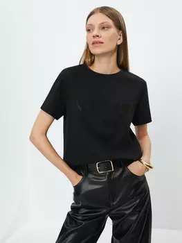 Футболка со стразами