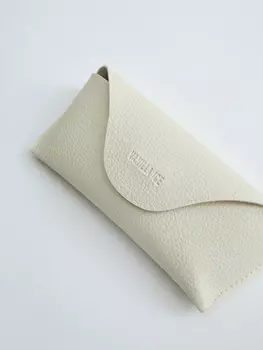 Футляр для очков