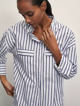 Хлопковая рубашка с карманами