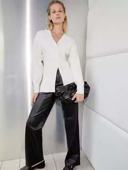 Кардиган на пуговицах