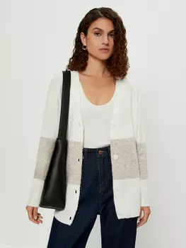 Кардиган на пуговицах