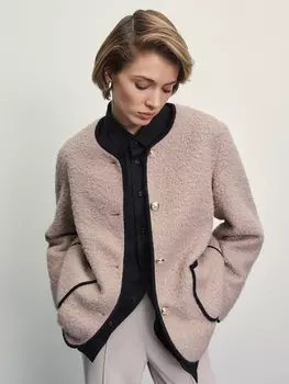 Куртка из искусственной овчины