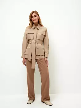 Куртка с карманами