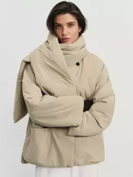 Куртка со съемным шарфом