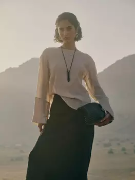 Льняная блузка с завязками