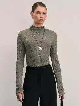 Лонгслив с абстрактным рисунком