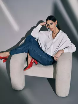 Объемная блузка