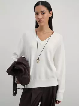 Однотонный джемпер с V-образным вырезом