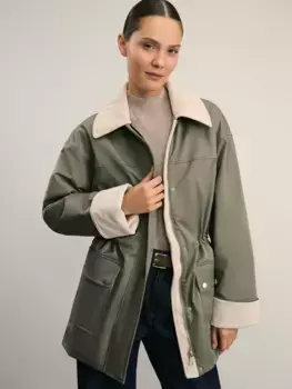 Парка утепленная на кулисе