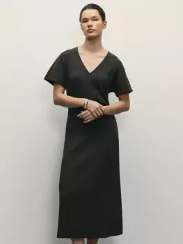 Платье длины миди со сборкой