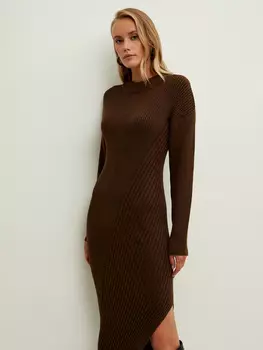 Платье из вискозы