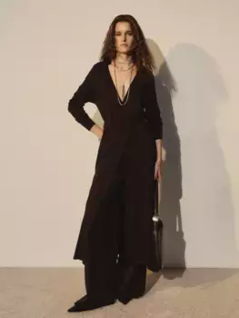 Платье миди на запах из вискозы