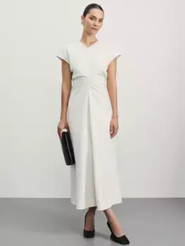 Платье миди приталенного кроя